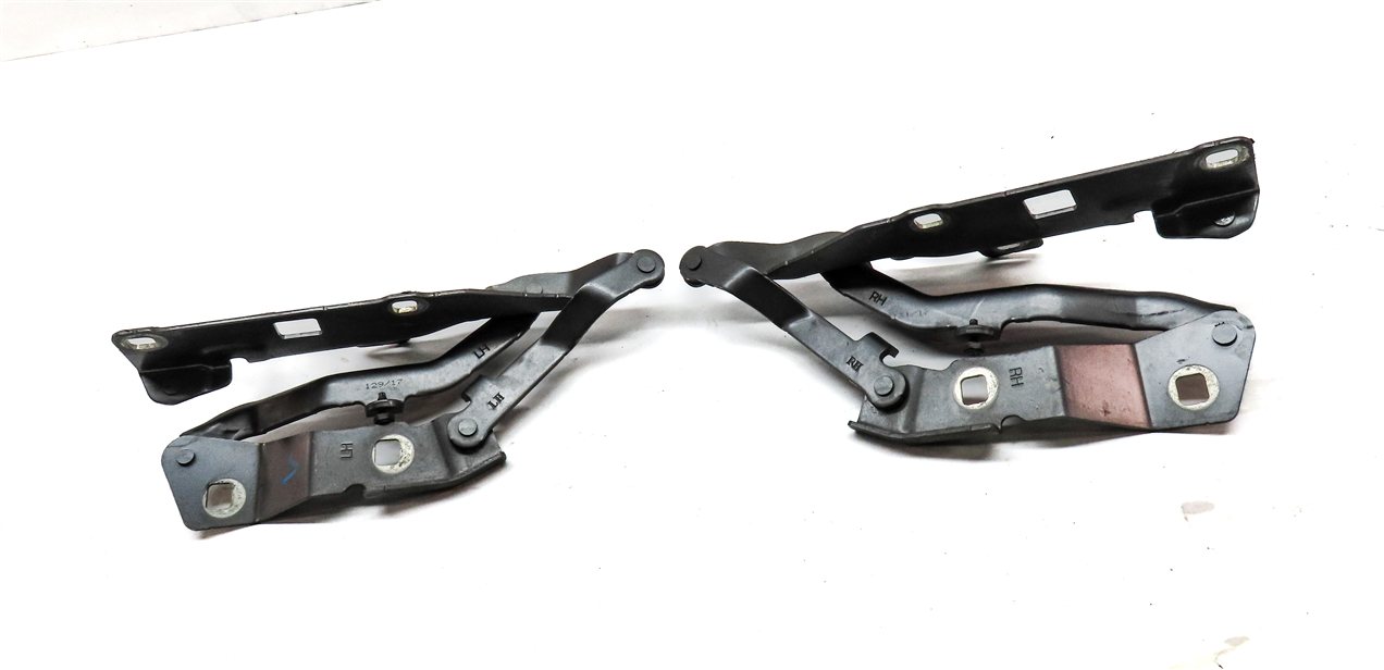 Thumbnail 2: 17-23 LAND ROVER DISCOVERY L462 FRONT LEFT & RIGHT HOOD HINGE SET (GRAY)