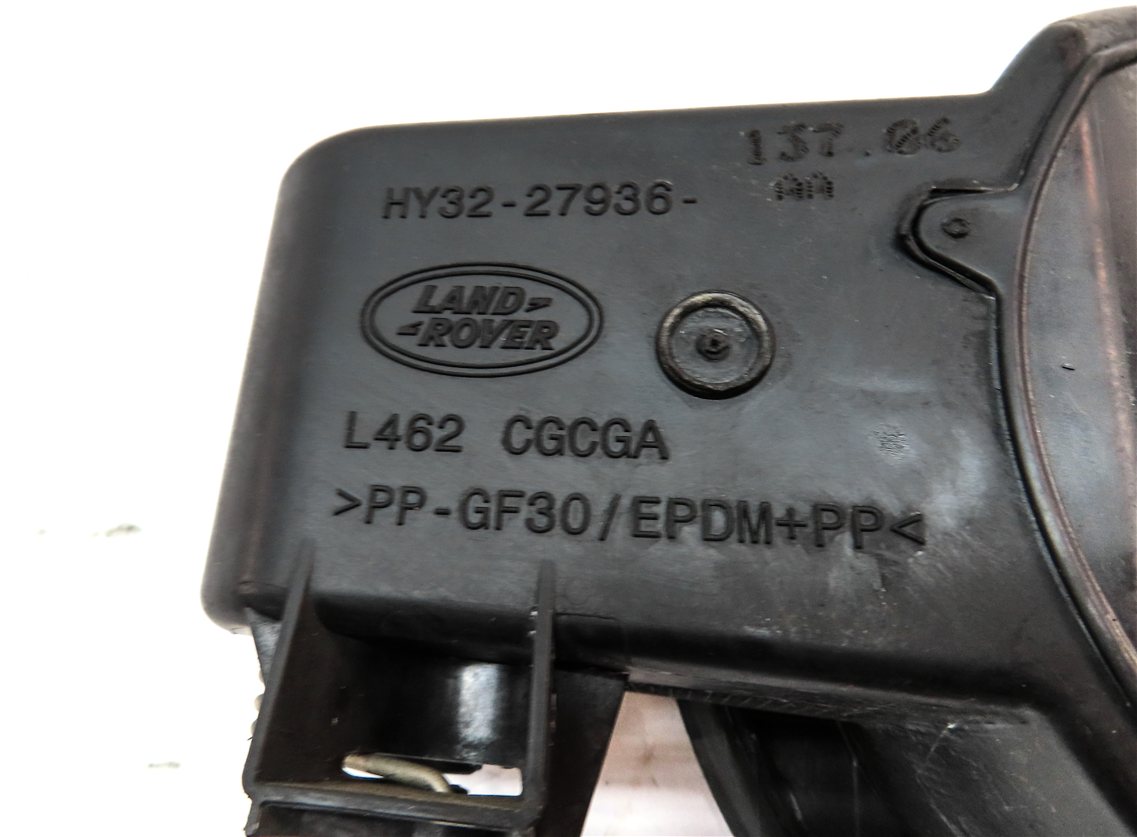 Thumbnail 6: 17-23 LAND ROVER DISCOVERY L462 REAR FUEL GAS TANK DOOR w/ HOUSING & CAP (GRAY)