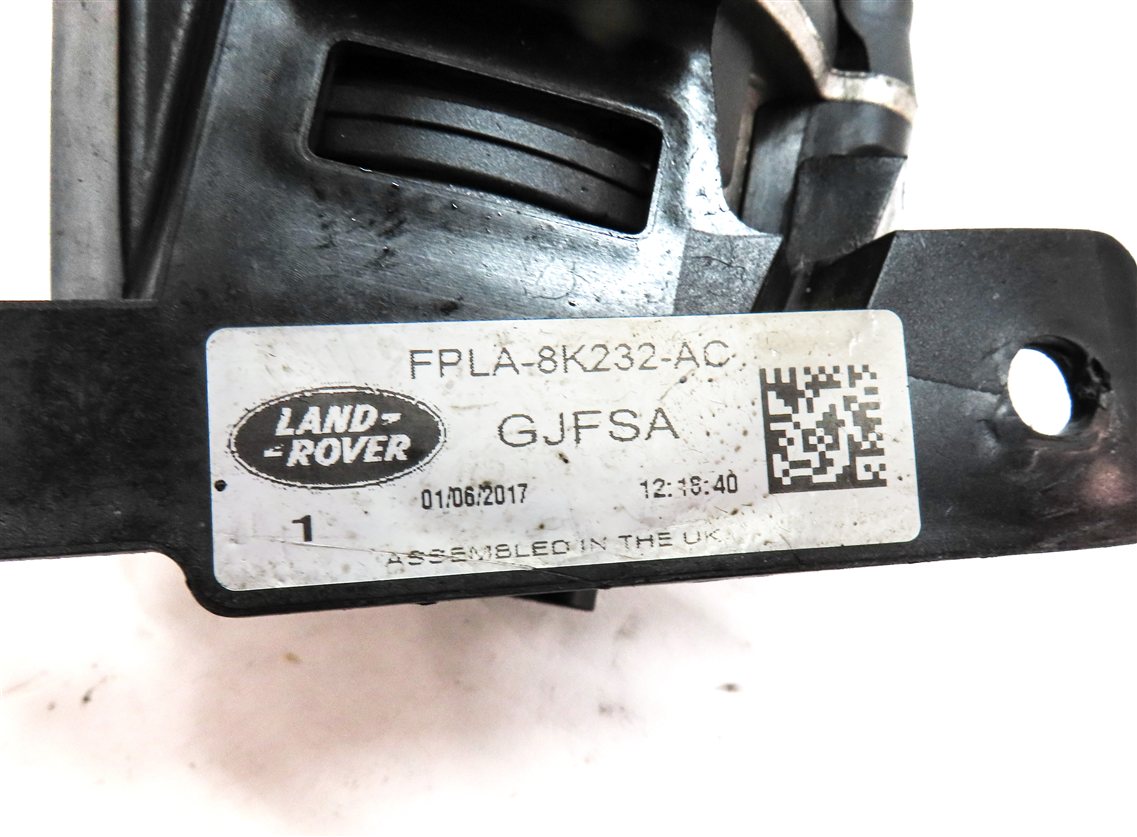 Thumbnail 7: 2017 LAND ROVER DISCOVERY (L462) 3.0L SUPER ENGINE AUXILIARY WATER COOLANT PUMP