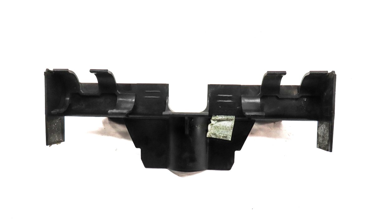 Thumbnail 5: 2017 LAND ROVER DISCOVERY L462 FRONT LEFT or RIGHT AUX RADIATOR SUPPORT BRACKET