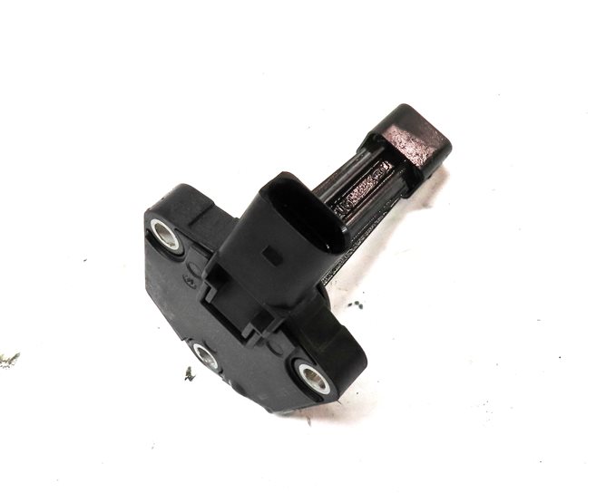 Thumbnail 3: 2012 AUDI S4 (B8 8K) 3.0L (CCBA) ENGINE MOTOR OIL FLUID LEVEL SENSOR