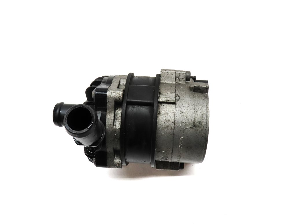 Thumbnail 4: 2012 AUDI S4 (B8 8K) 3.0L (CCBA) AUXILIARY ENGINE ELECTRIC WATER COOLANT PUMP