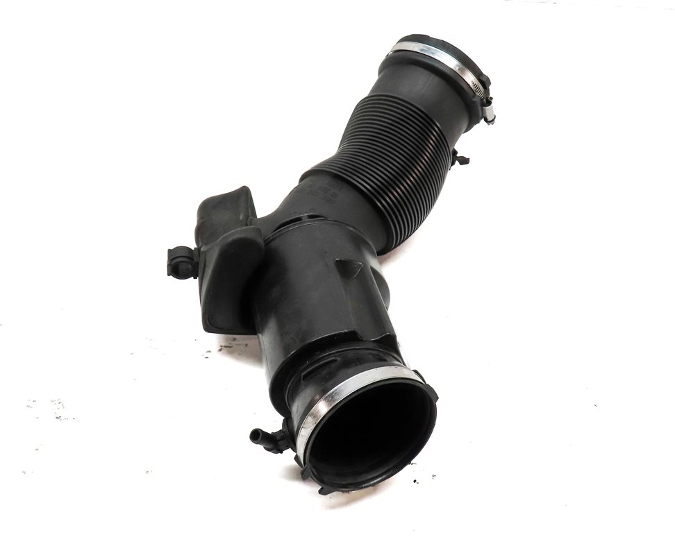 Thumbnail 4: 2012 AUDI S4 (B8 8K) 3.0L (CCBA) ENGINE AIR INTAKE RESONATOR HOSE PIPE DUCT
