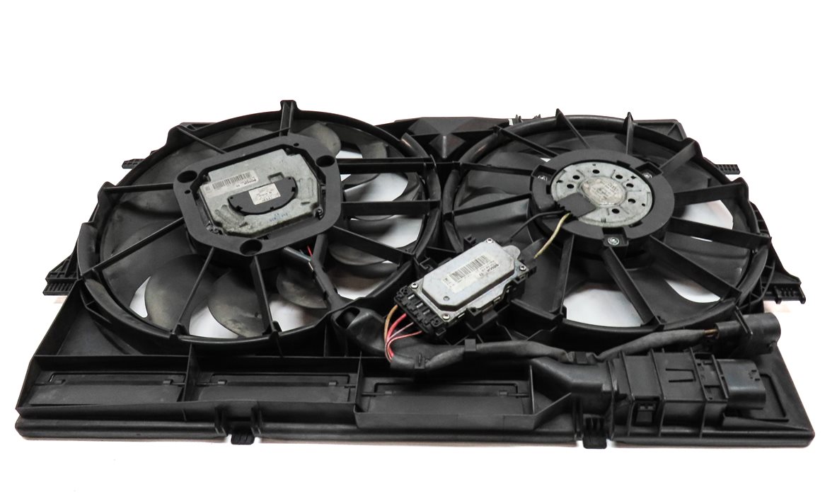 Thumbnail 5: 2009-2012 AUDI A5 S4 S5 (B8 8K 8T 8R) RADIATIOR COOLING FAN ASSEMBLY & SHROUD