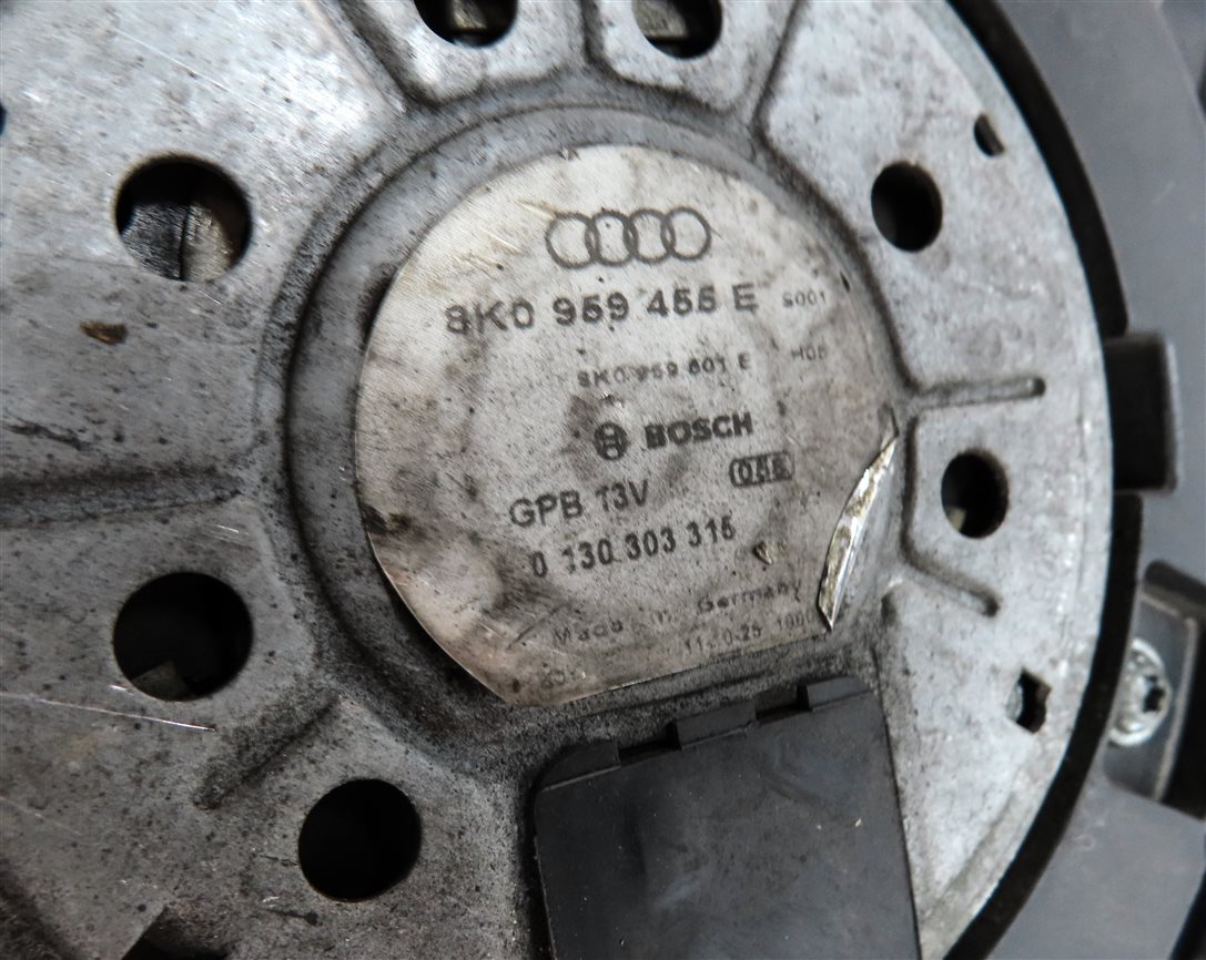 Thumbnail 8: 2009-2012 AUDI A5 S4 S5 (B8 8K 8T 8R) RADIATIOR COOLING FAN ASSEMBLY & SHROUD