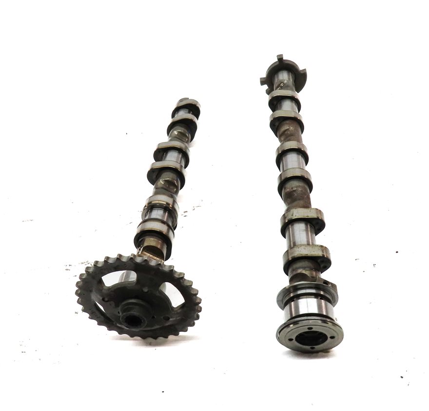 Thumbnail 2: 2012 AUDI S4 (B8 8K) 3.0L (CCBA) FRONT LEFT DRIVER CYLINDER HEAD CAMSHAFT SET/2