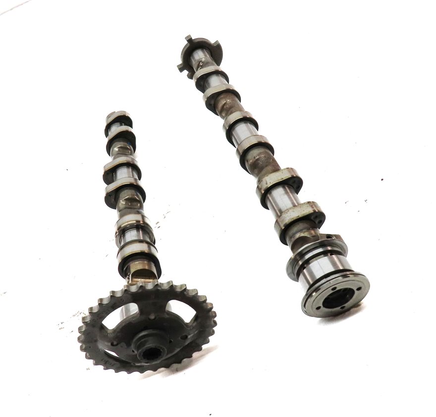 Thumbnail 3: 2012 AUDI S4 (B8 8K) 3.0L (CCBA) FRONT LEFT DRIVER CYLINDER HEAD CAMSHAFT SET/2