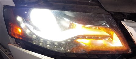 Thumbnail 2: 09-12 AUDI A4 S4 B8 8K 8T FRONT RIGHT PASSENGER ADAPTIVE HID XENON HEADLIGHT