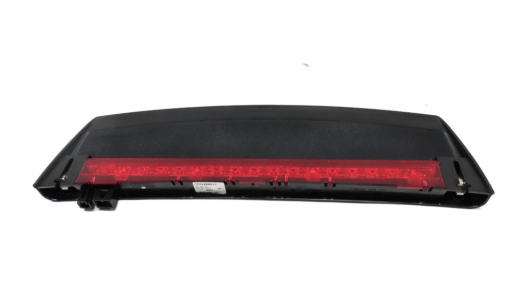 Thumbnail 4: 2012 AUDI A6 (C7 4G) REAR UPPER 3RD THIRD BRAKE STOP LIGHT LAMP w/ TRIM