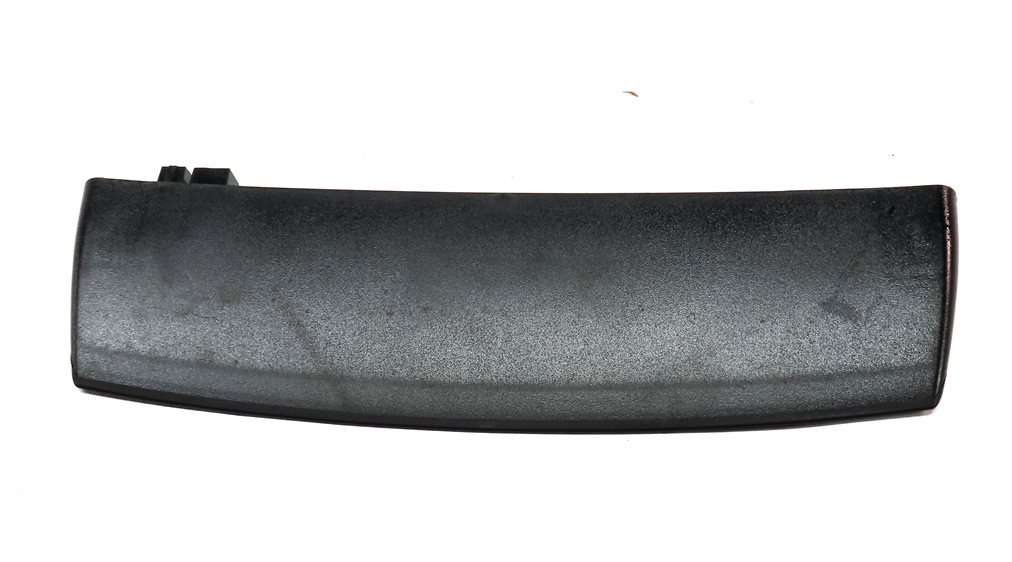 Thumbnail 5: 2012 AUDI A6 (C7 4G) REAR UPPER 3RD THIRD BRAKE STOP LIGHT LAMP w/ TRIM
