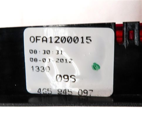Thumbnail 7: 2012 AUDI A6 (C7 4G) REAR UPPER 3RD THIRD BRAKE STOP LIGHT LAMP w/ TRIM