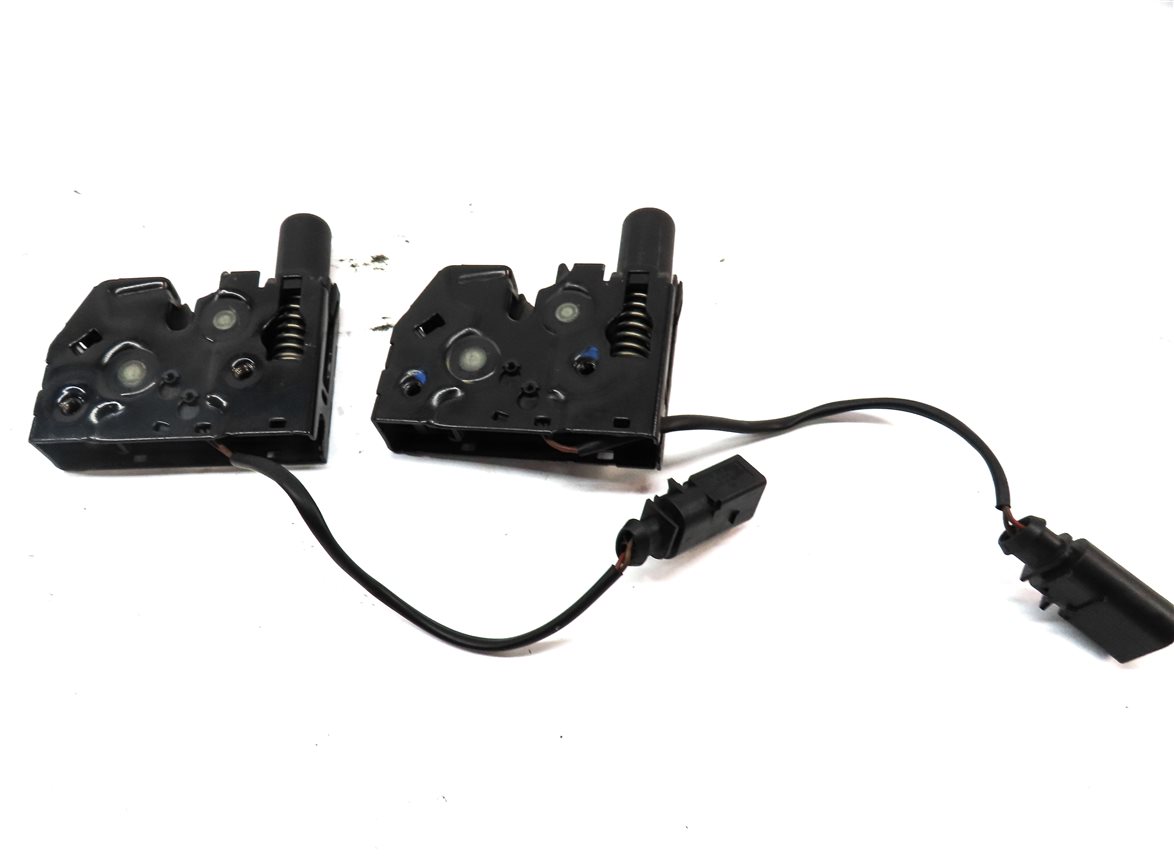 Thumbnail 2: 2012 AUDI A6 (C7 4G) FRONT RIGHT & LEFT HOOD BONNET LOCK LATCH SET