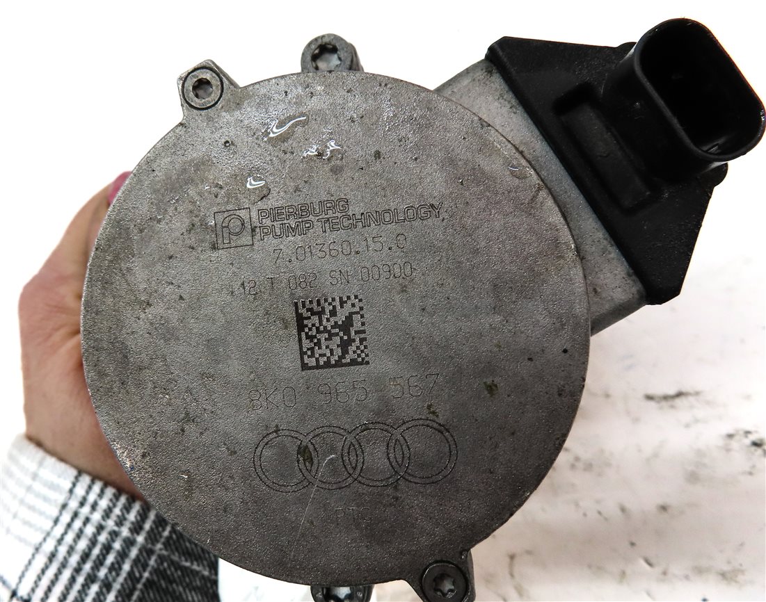 Thumbnail 6: 2012 AUDI A6 (C7 4G) 3.0L (CGXB) ENGINE AUXILIARY WATER COOLANT PUMP