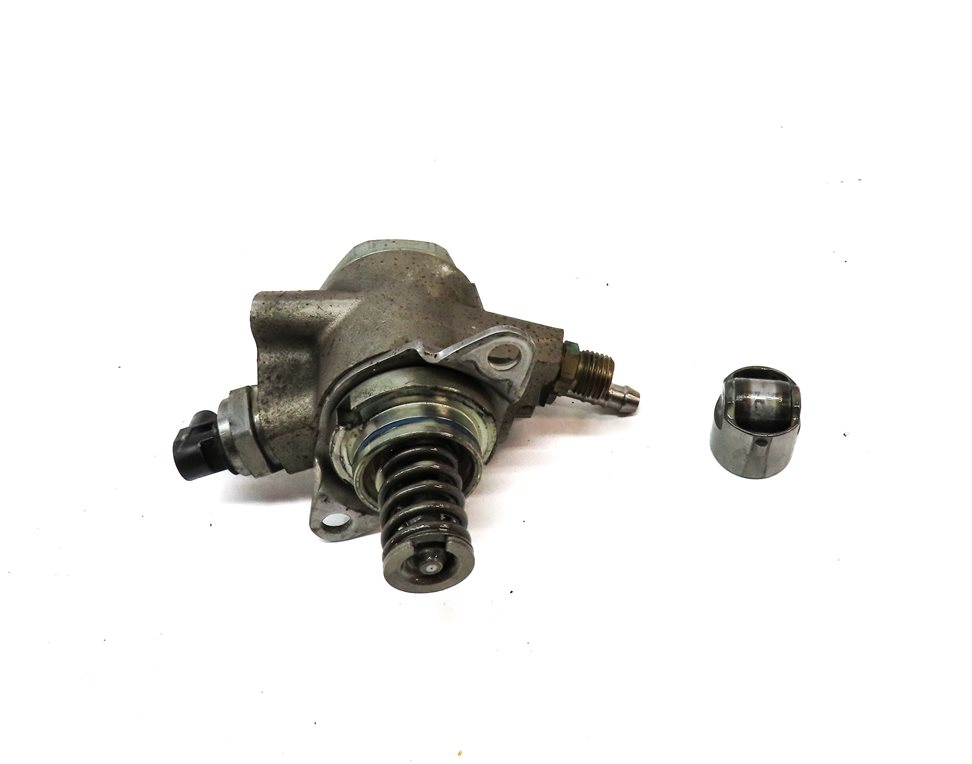 Thumbnail 2: 12-17 AUDI A6 A7 A8 Q5 Q7 S4 S5 (B8 8K 8T C7 4L) 3.0L HIGH PRESSURE FUEL PUMP