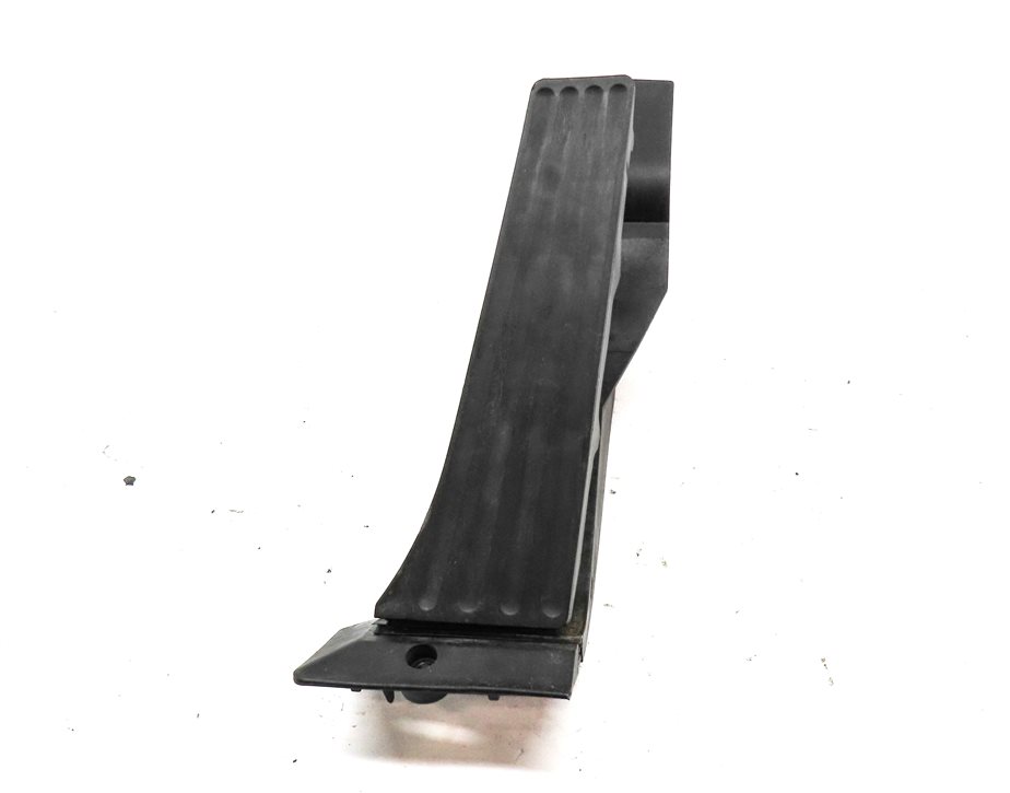 Thumbnail 2: 2003 BMW Z4 CONVERTIBLE (E85) FRONT LEFT DRIVER GAS ACCELERATOR PEDAL ASSEMBLY