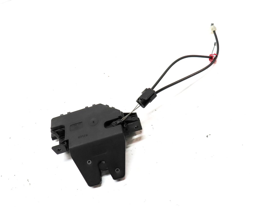 Thumbnail 3: 2003 BMW Z4 CONVERTIBLE (E85) REAR TRUNK LID LOCK LATCH ACTUATOR