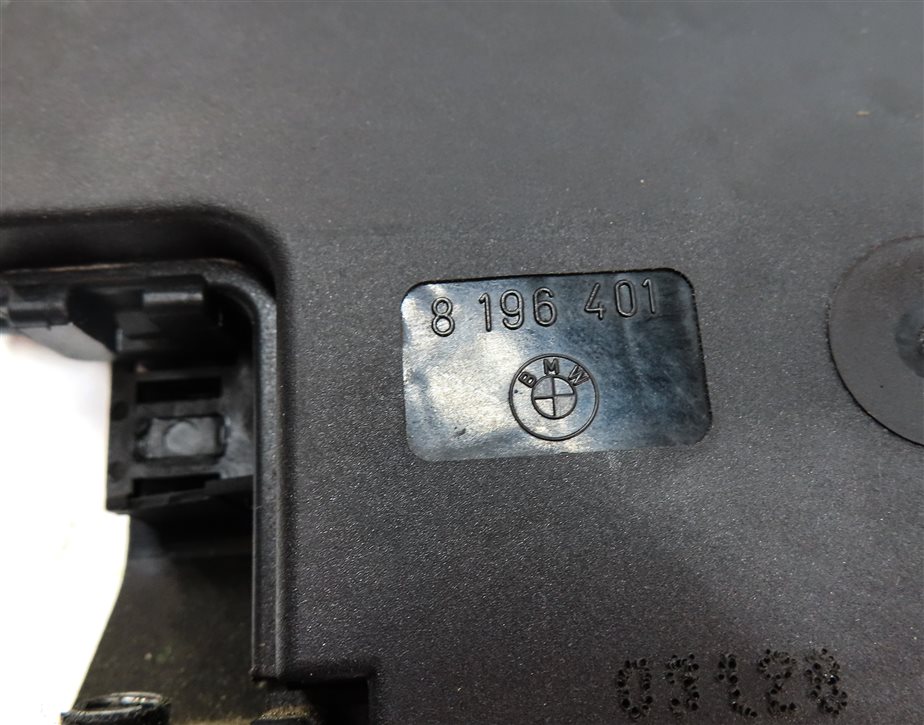 Thumbnail 6: 2003 BMW Z4 CONVERTIBLE (E85) REAR TRUNK LID LOCK LATCH ACTUATOR