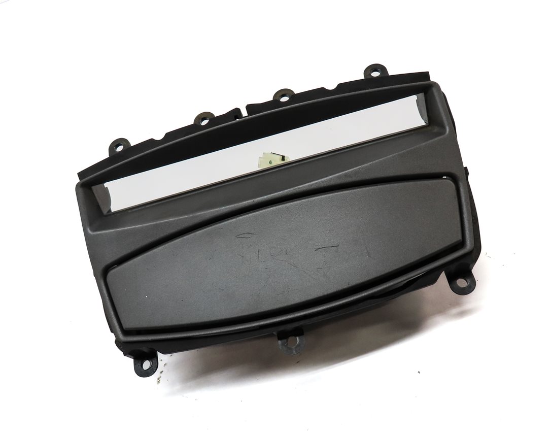 Thumbnail 3: 2003 BMW Z4 CONVERTIBLE (E85) FRONT CENTER CONSOLE ASHTRAY ASSEMBLY w/o INSERT