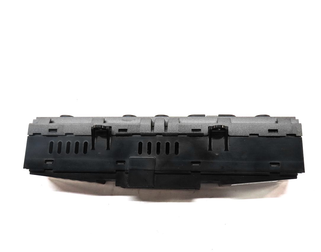 Thumbnail 4: 2003 BMW Z4 CONVERTIBLE (E85) CONVERTIBLE TOP CONTROL SWITCH PANEL