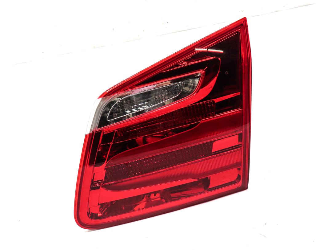 Thumbnail 4: 13-16 MERCEDES GL350 GL450 GL550 (X166) RIGHT REAR INNER TAILLIGHT LIGHT LAMP