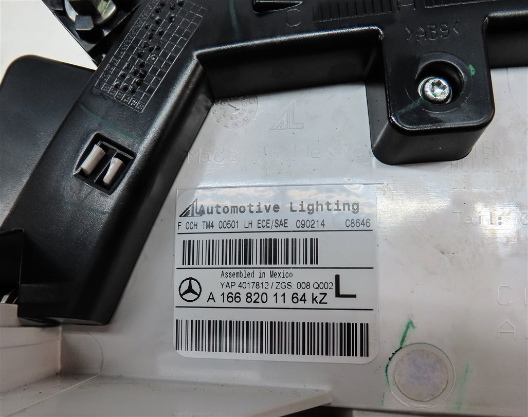 Thumbnail 6: 13-16 MERCEDES GL350 GL450 GL550 (X166) LEFT DRIVER INNER TAILLIGHT LIGHT LAMP