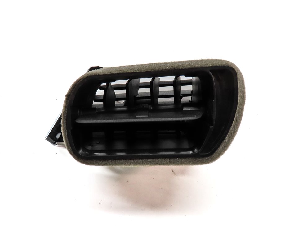 Thumbnail 5: 2015 MERCEDES GL550 (X166) FRONT LEFT DRIVER DASH HEAT AIR AC VENT (BLACK)