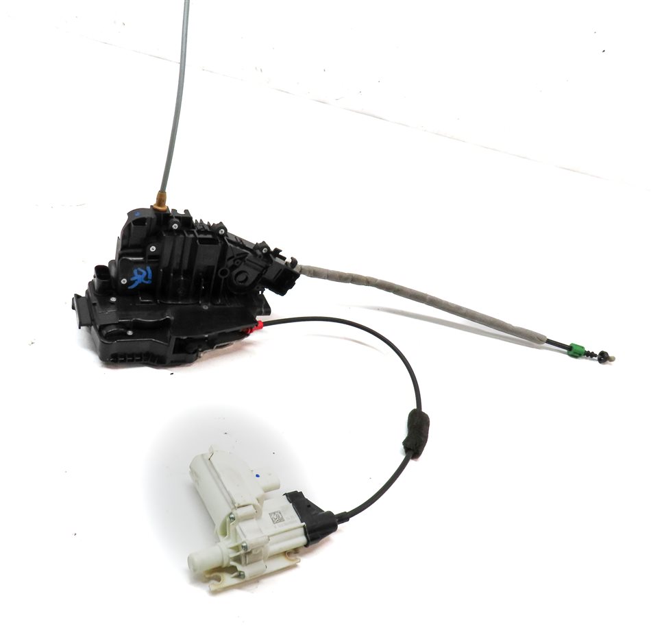 13-20 MERCEDES GL GLE GLS S FRONT RIGHT PASSENGER DOOR LATCH w/ SOFT CLOSE MOTOR