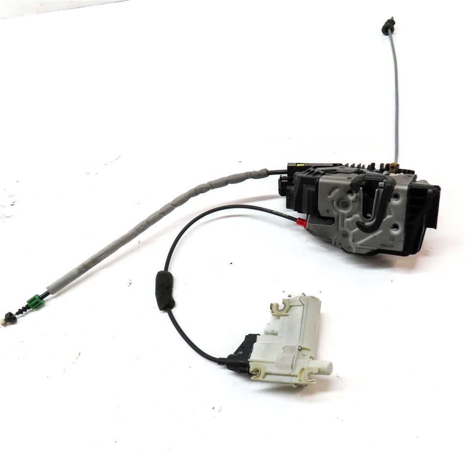 Thumbnail 4: 13-20 MERCEDES GL GLE GLS S FRONT RIGHT PASSENGER DOOR LATCH w/ SOFT CLOSE MOTOR