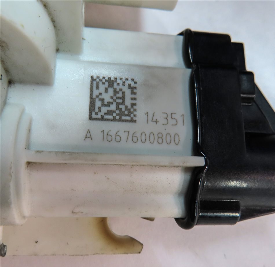 Thumbnail 9: 13-20 MERCEDES GL GLE GLS S FRONT RIGHT PASSENGER DOOR LATCH w/ SOFT CLOSE MOTOR