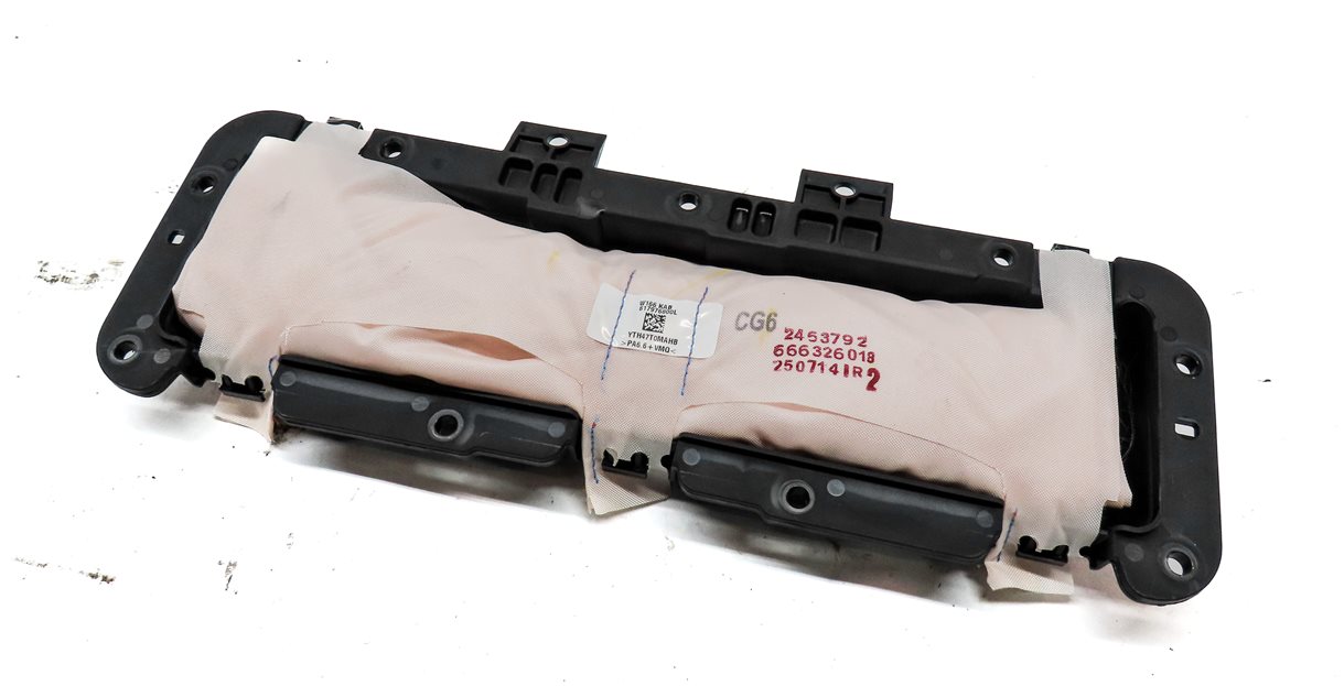 13-19 MERCEDES GL GLE GLS ML FRONT LEFT DRIVER LOWER KNEE AIRBAG AIR BAG