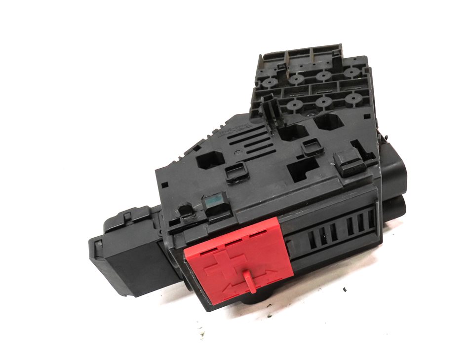 Thumbnail 3: 2012-2016 MERCEDES GL350 GL450 GL550 ML350 ML550 (W166 X166) ENGINE FUSE BOX