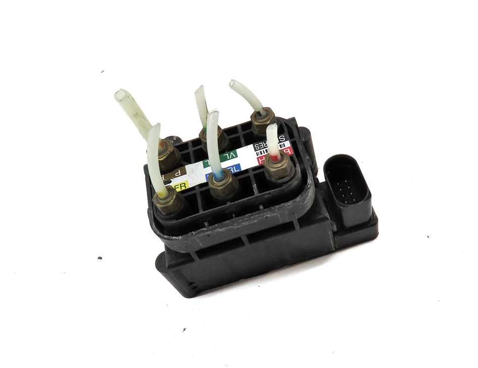 Thumbnail 3: 2015 MERCEDES GL550 (X166) AIRMATC AIR SUSPENSION VALVE CONTROL BLOCK