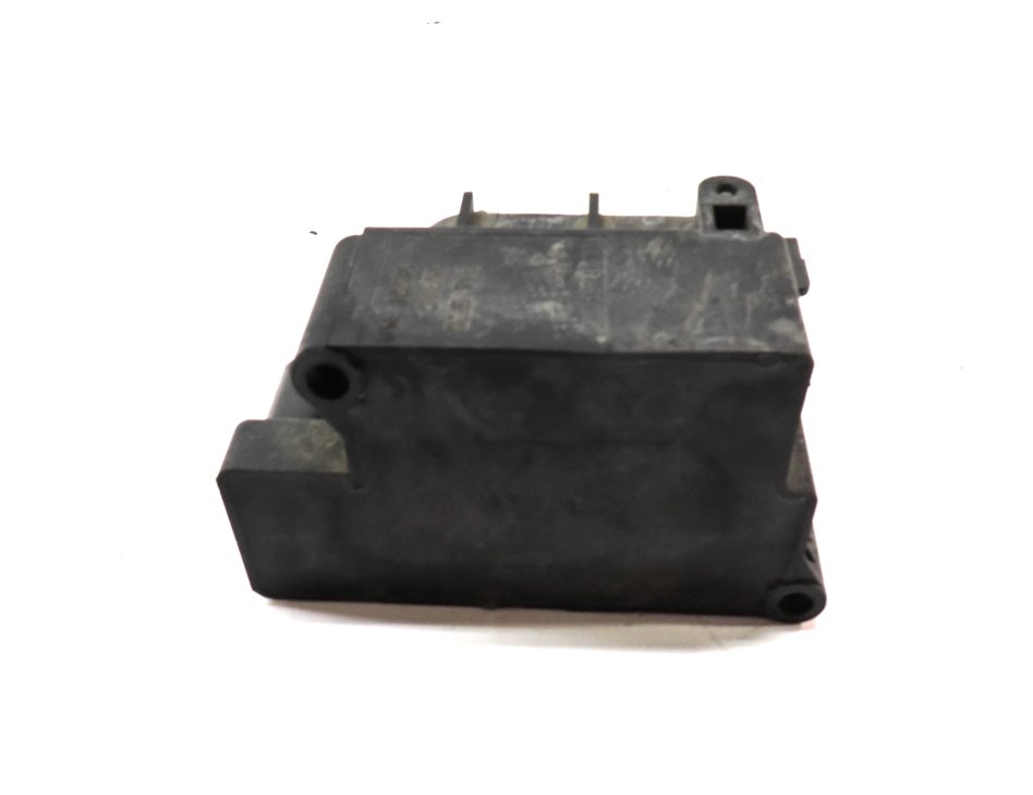 Thumbnail 6: 2015 MERCEDES GL550 (X166) AIRMATC AIR SUSPENSION VALVE CONTROL BLOCK