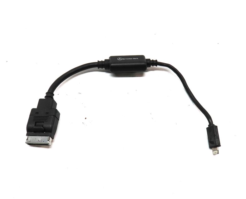 Thumbnail 2: 2015 MERCEDES GL550 (X166) APPLE iPHONE AUDIO AUX INTERFACE CABLE