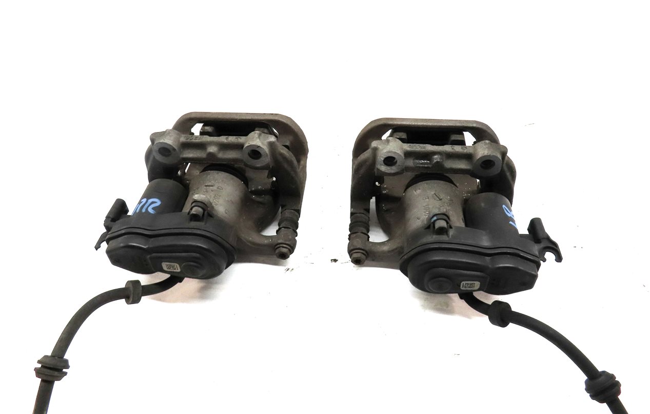 Thumbnail 5: 2013-2019 MERCEDES GL GLE GLS ML (W166 X166) LEFT REAR BRAKE CALIPER w/ ACTUATOR