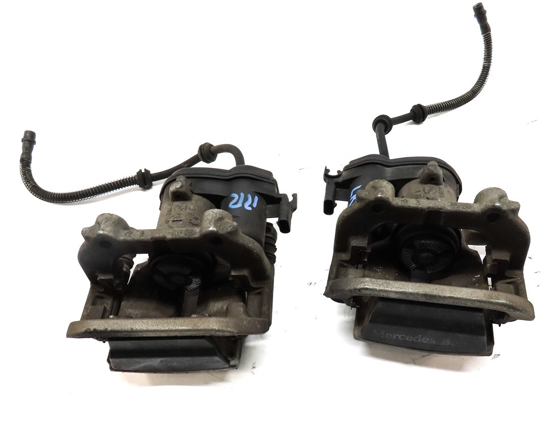 Thumbnail 6: 2013-2019 MERCEDES GL GLE GLS ML (W166 X166) LEFT REAR BRAKE CALIPER w/ ACTUATOR