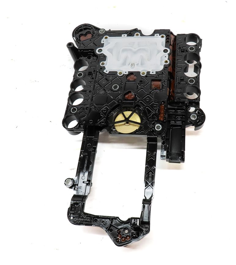 Thumbnail 5: 2015-2020 MERCEDES (W205 W212 W166 W222 X166) TRANSMISSION VALVE BODY CONDUCTOR