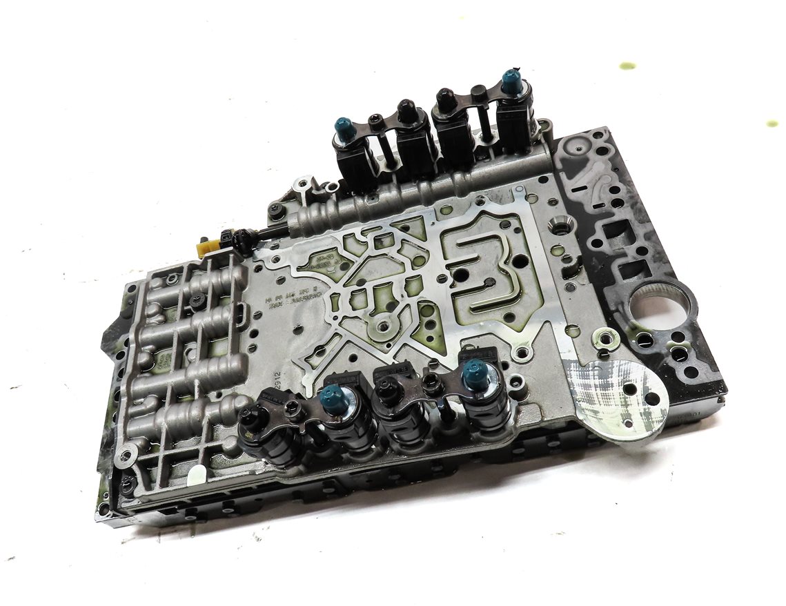 Thumbnail 3: 15-20 MERCEDES C E S GL ML (W205 W212 W166 W222 X166) TRANSMISSION VALVE BODY