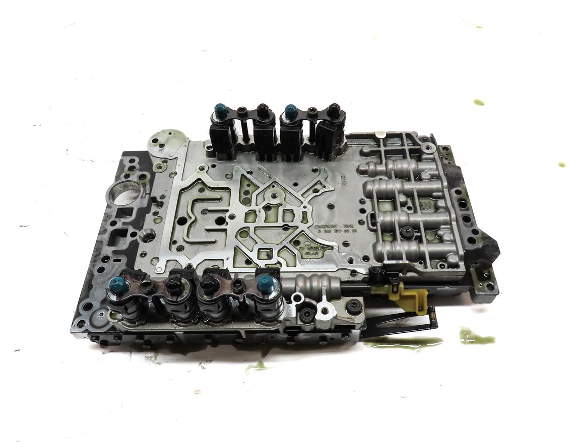 Thumbnail 4: 15-20 MERCEDES C E S GL ML (W205 W212 W166 W222 X166) TRANSMISSION VALVE BODY