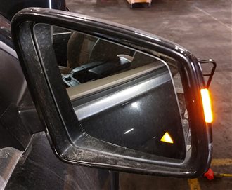 Thumbnail 2: 2013-2016 MERCEDES GL350 GL450 GL550 (X166) RIGHT CAMERA DOOR MIRROR (BLACK)