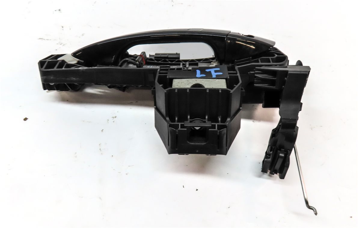 Thumbnail 4: 14-20 MERCEDES GL350 GL550 ML350 (W166 X166) DRIVER KEYLESS DOOR HANDLE (BLACK)