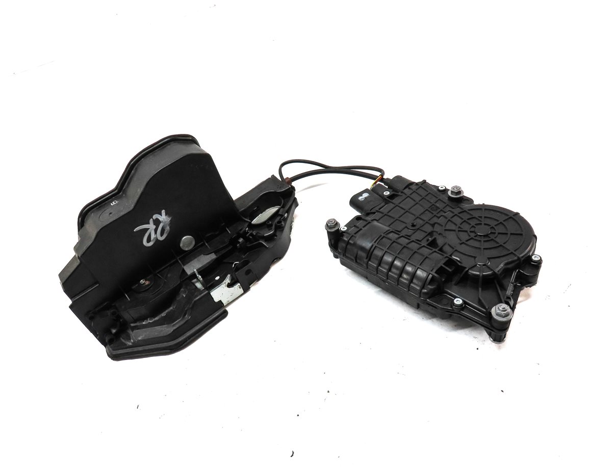 Thumbnail 3: 2011-2015 BMW 740i 750i 760i (F01) REAR RIGHT DOOR LOCK LATCH (SOFT CLOSE)