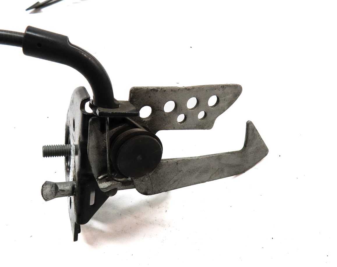 Thumbnail 6: 2014 BMW 750Li (F01) FRONT HOOD BONNET SAFETY HOOK LATCH CATCH HANDLE SET/3