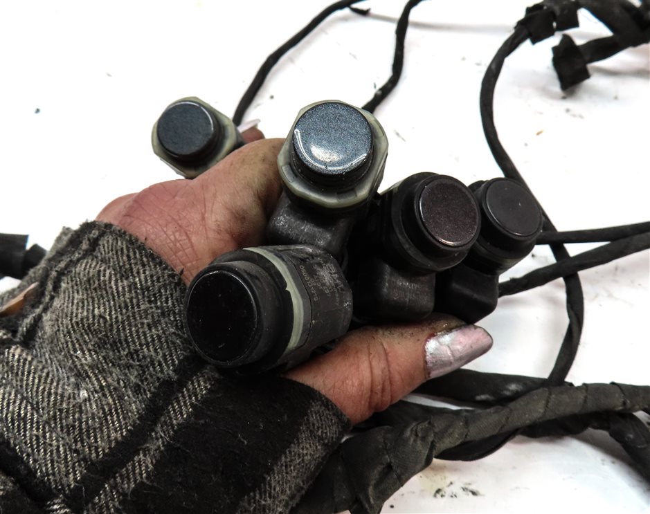 Thumbnail 5: 2014 BMW 750Li (F01) FRONT PARK ASSIST PDC DISTANCE CONTROL SENSOR SET/5 (GRAY)
