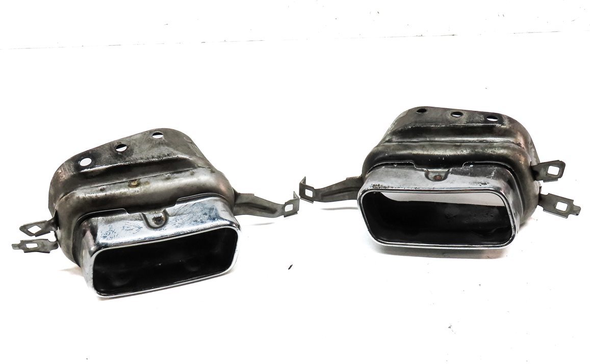Thumbnail 2: 2013-2015 BMW 750 (F01) 4.4L (N63) LEFT & RIGHT EXHAUST MUFFLER TIP SET OF 2