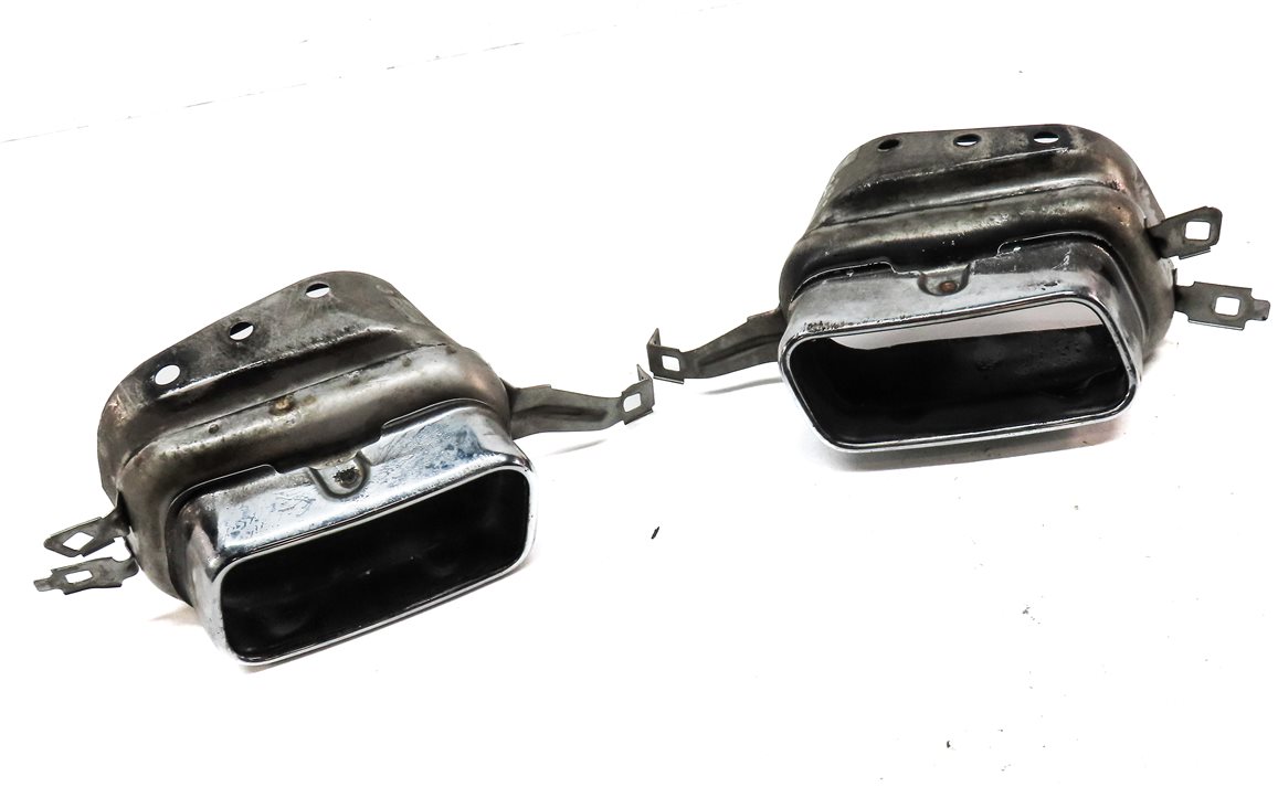 Thumbnail 3: 2013-2015 BMW 750 (F01) 4.4L (N63) LEFT & RIGHT EXHAUST MUFFLER TIP SET OF 2
