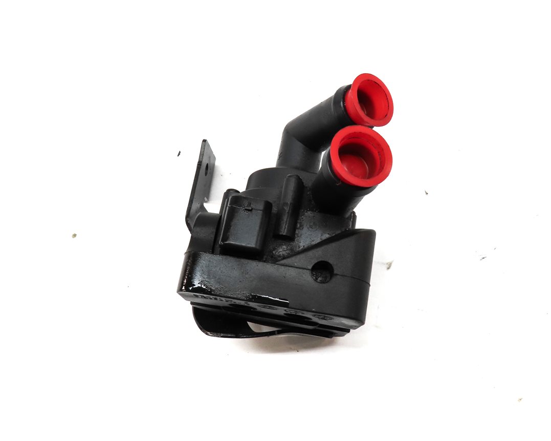 Thumbnail 4: 2014 BMW 750Li (F01) 4.4L (N63) ENGINE AUXILIARY WATER COOLANT PUMP