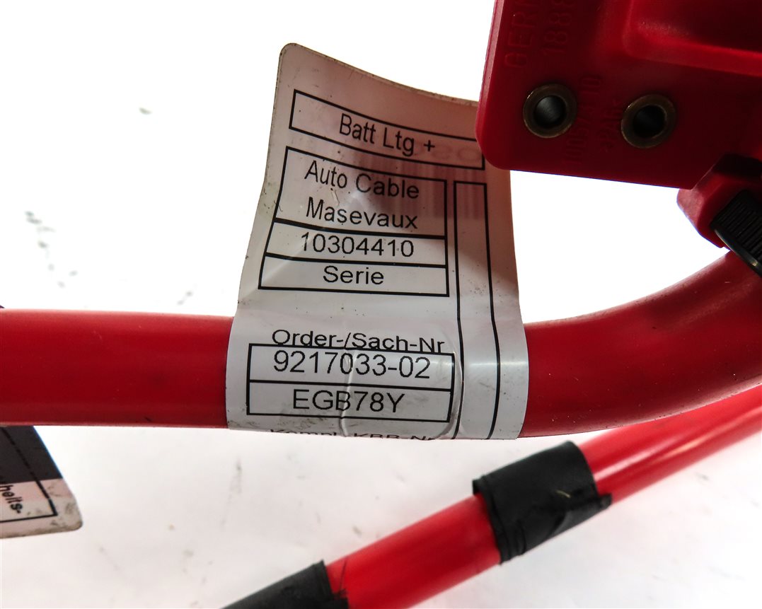 Thumbnail 5: 2014 BMW 750Li (F01) 4.4L (N63) ENGINE POSITIVE BATTERY CABLE TERMINAL