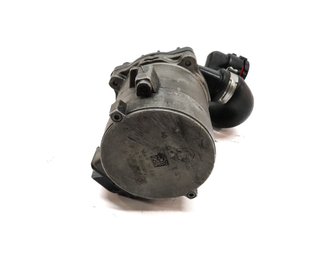 Thumbnail 6: 2014 BMW 750Li (F01) 4.4L (N63) ENGINE AUXILIARY WATER COOLANT PUMP