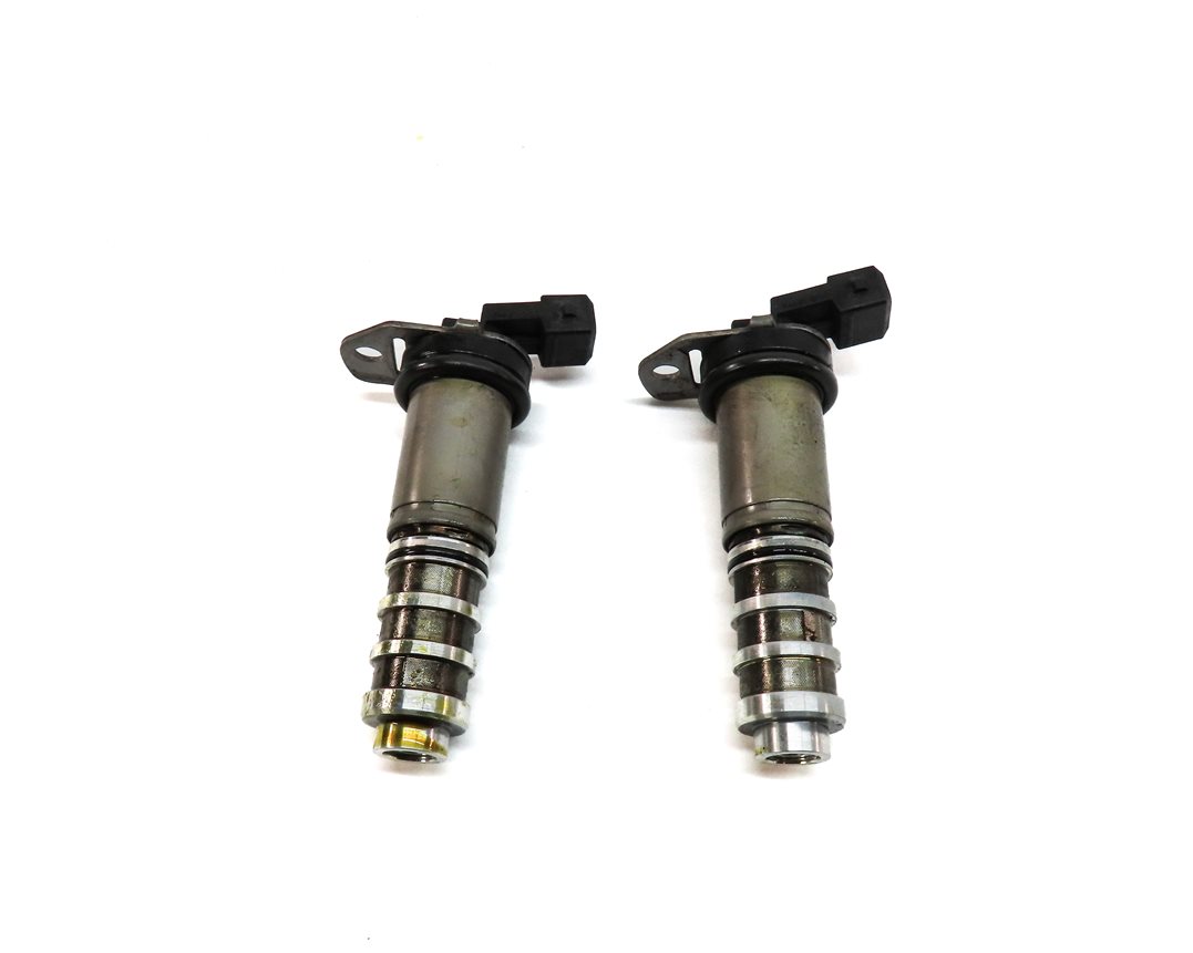 Thumbnail 4: 2014 BMW 750Li (F01) 4.4L (N63) ENGINE VANOS TIMING SOLENOID VALVE SET/2